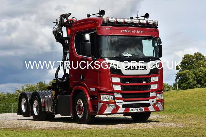 UNNAMED DO69 MOV 25wc0033