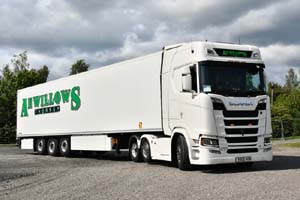 WILLOWS AE, V800 AEW 25wc0034