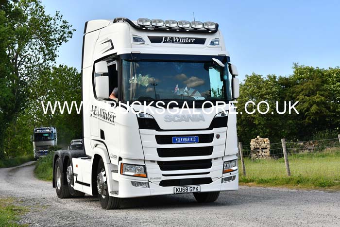 25ws0327