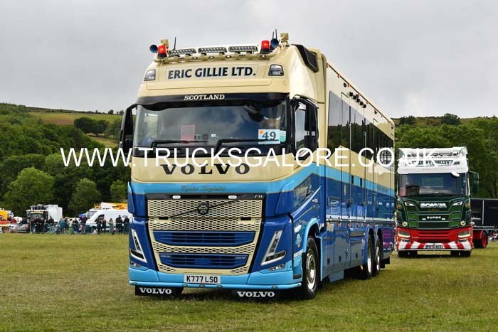 25ws0556