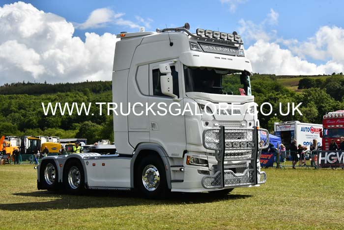 25ws0596