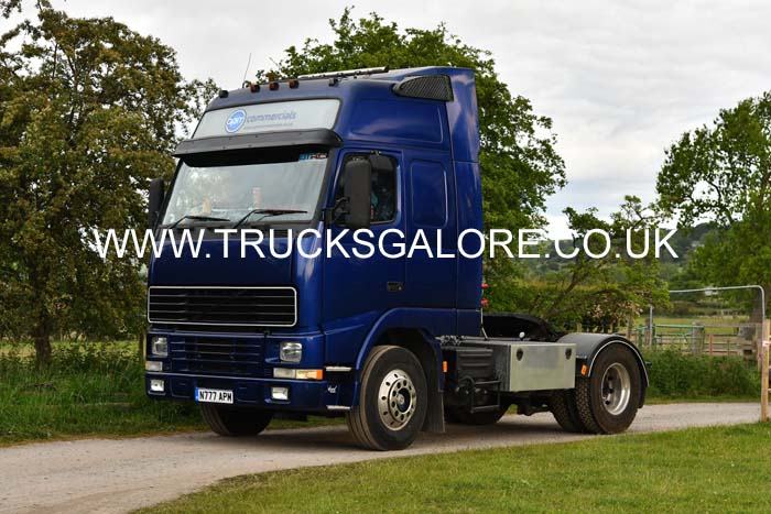 APM COMMERCIALS N777 APM 25ws0426