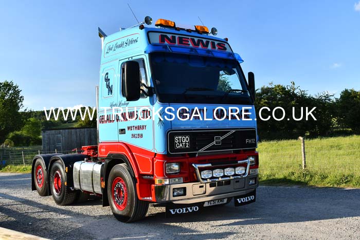 NEWIS, GERALD YC51 KME 25ws0373