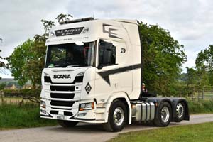25ws0413