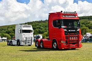 25ws0593