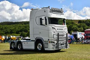 25ws0596