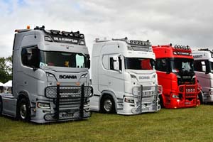 UK & EURO FLEET 25ws0562