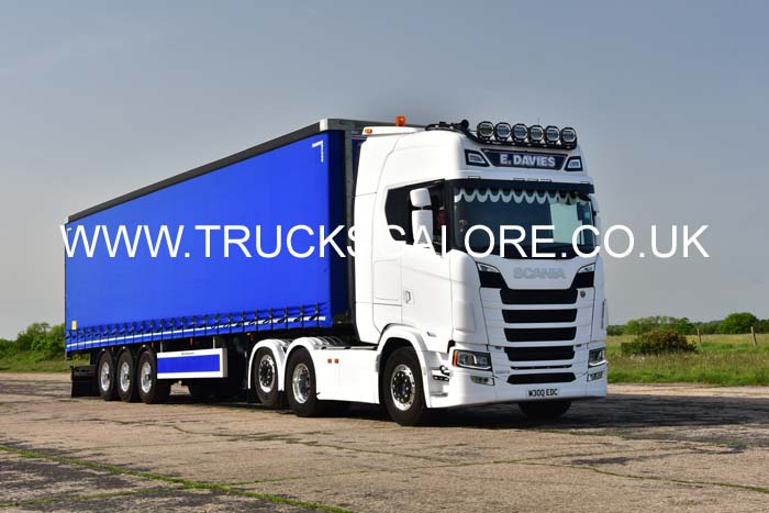26dv0496