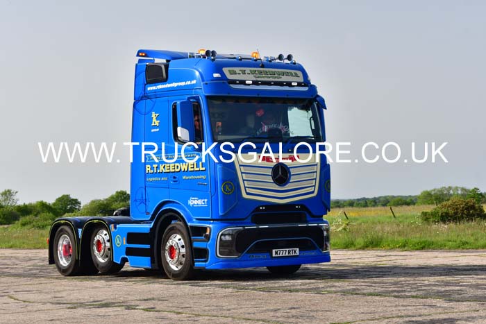 26dv0586