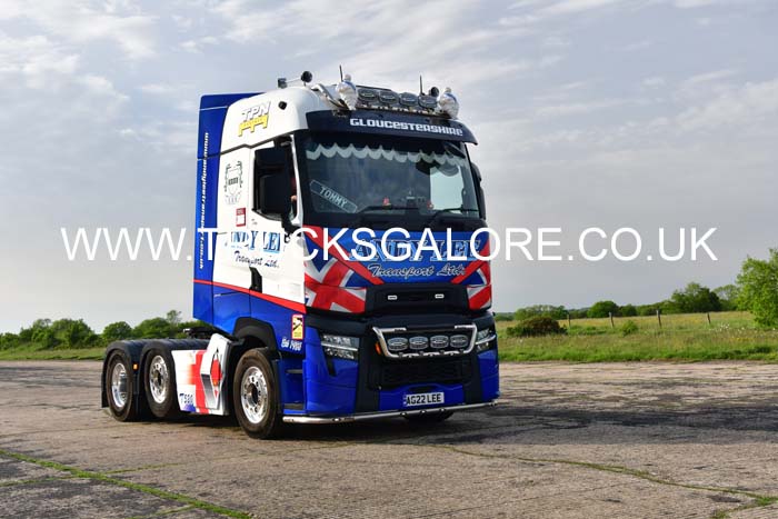 26dv0748