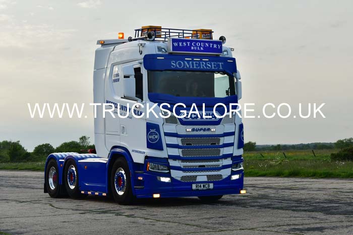 26dv0884