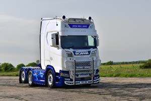 26dv0695