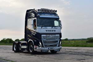 26dv0893