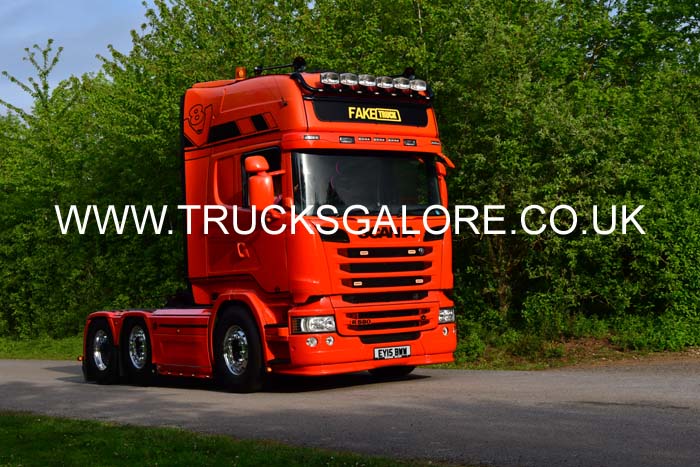 FAKE TRUCK EY15 BWW 26Lc2370