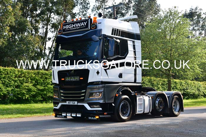 HIGHWAY H17 TGX 26Lc1419