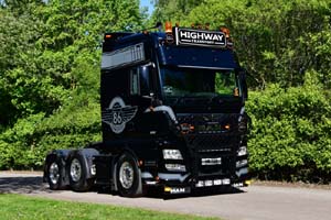 HIGHWAY H8 TGX 26Lc0299