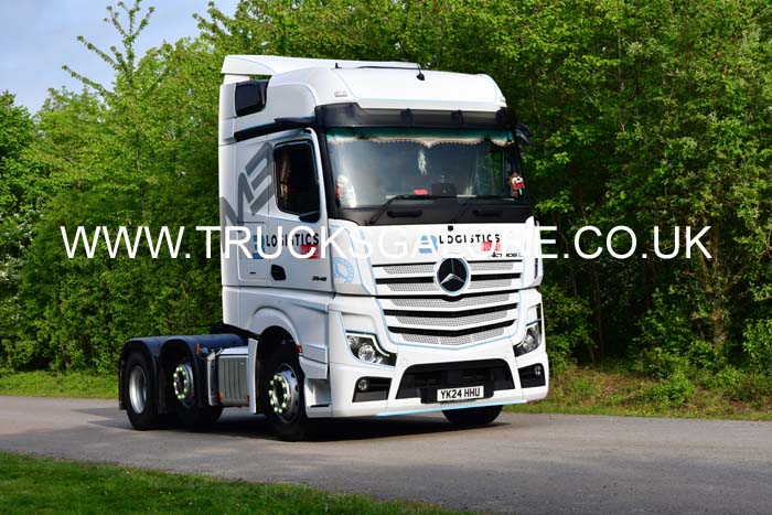 M3 LOGISTICS YK24 HHU 26Lc2367