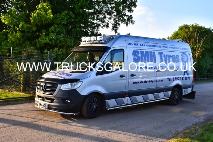 SMH TYRES SW14 HOD 26Lc2121
