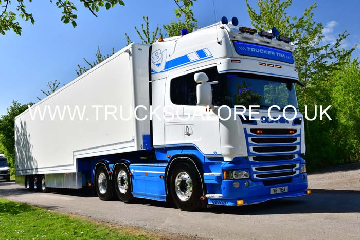 TRUCKER TIM V8 YEA 26Lc0930
