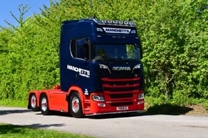 MANCHETTS V88 MTR 26Lc0616