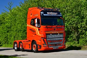 MANFREIGHT YAZ 2020 26Lc0507