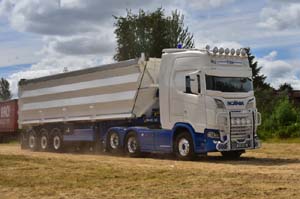 26shed0098