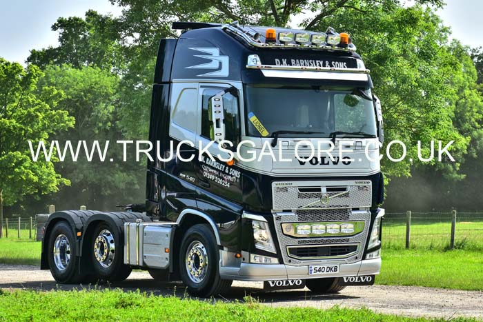 BARNSLEY S40 DKB 19mv0159
