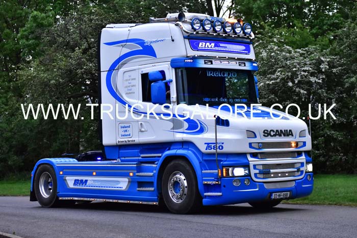 BM TRANSPORT 03 MH 8981 19pb0976
