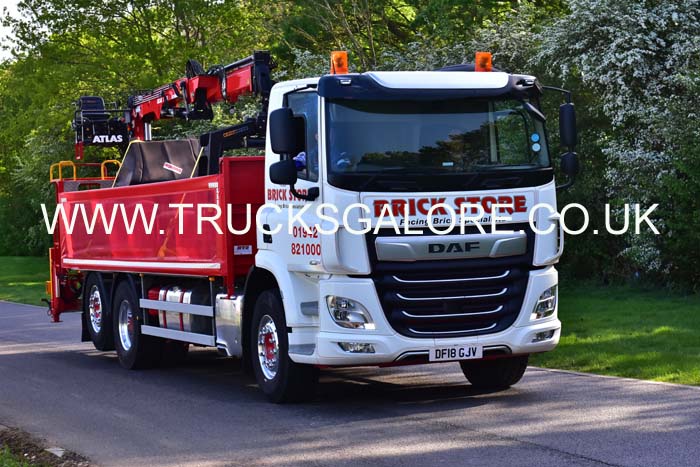 BRICK STORE DF18 GJV 19pb1398