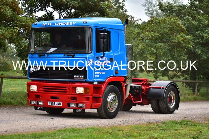 LINDSEY T855 JVR 19sm0643