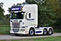 STACEY WU15 UAK 19sm0391