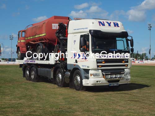 YATES NEIL NY60 TOW 11pb1305