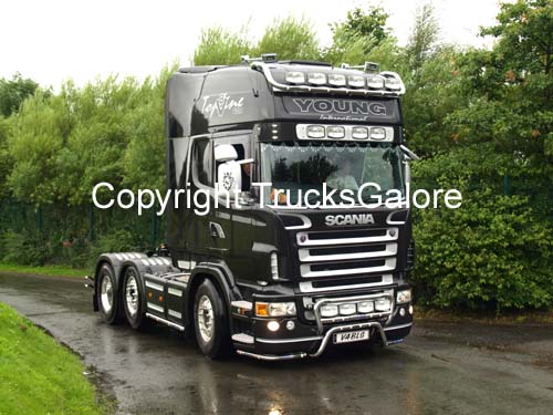 YOUNG V4 BLS 09ed002