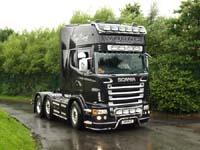 YOUNG V4 BLS 09ed002