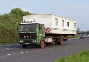 ASKHAM CARAVAN KVY 872N