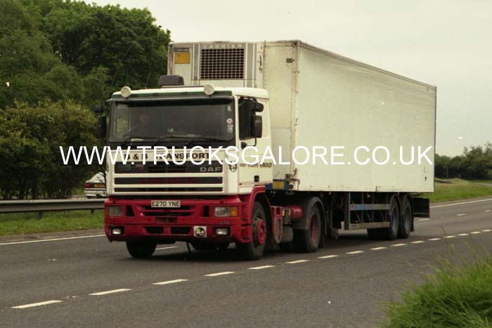 B&B TRANSPORT E270 YNE