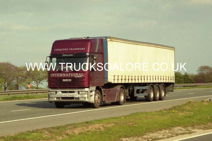 CHEQUERS TRANSPORT N450 WHN