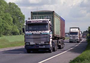 FRASER HAULAGE F833 XSD