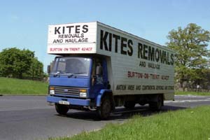 KITES REMOVALS VRB 940Y