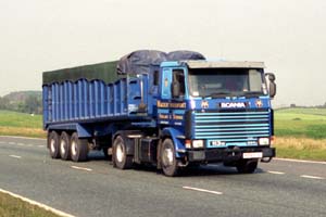 MACKAY TRANSPORT K26 FJV