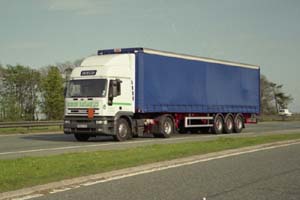 ROBSONS HAULAGE R882 VAO