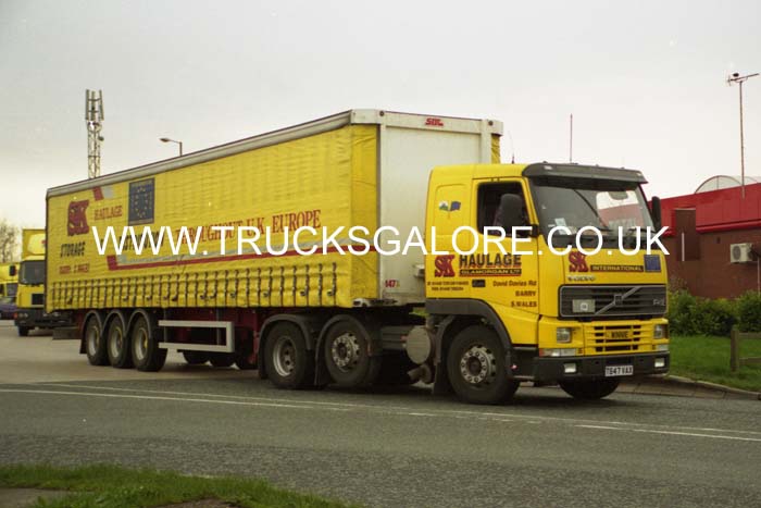 SK HAULAGE T647 VAX