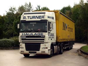 TURNER R, AE55 HWX