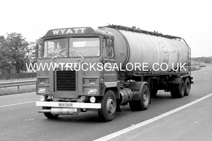 WYATT (LEEDS) MVH 747P