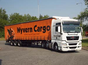 WYVERN CARGO HF61 EBD